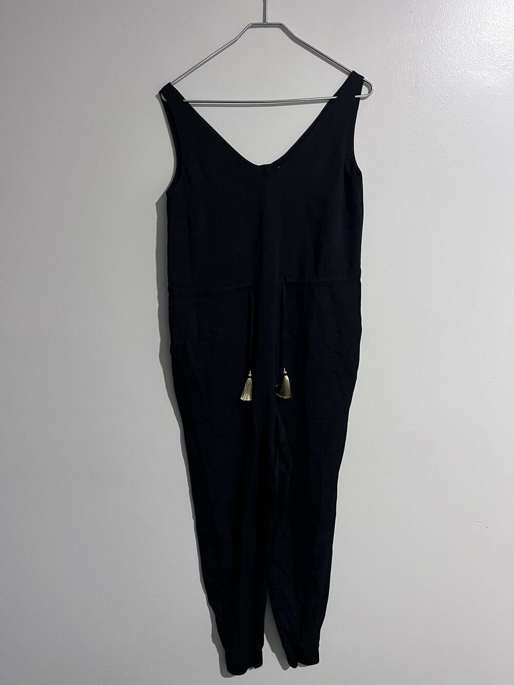 Boden Jumpsuit Womens 2 Black V-Neck Sleeveless Tasseled Adjustable Waist